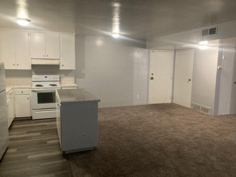 1025 N Madison St Unit 1025 N. Madison St., Stockton, CA 95202 - Room ...