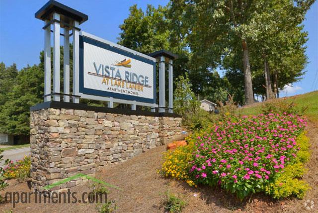 Entrada - Vista Ridge Apartments