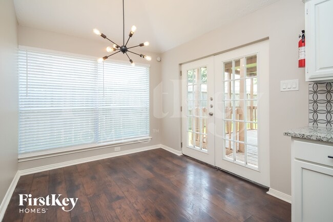 Foto del edificio - 10846 E Linwood Dr