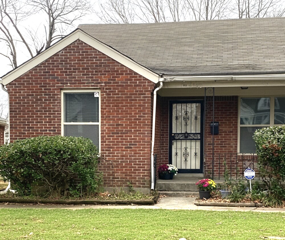 Photo - 1032 N Evergreen