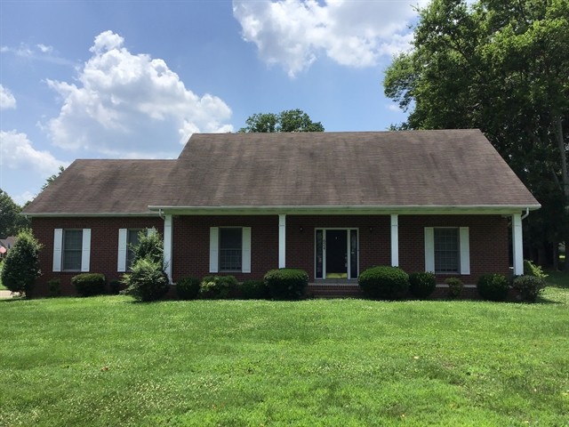 624 Kathy Circle - House for Rent in Gallatin, TN | Apartments.com