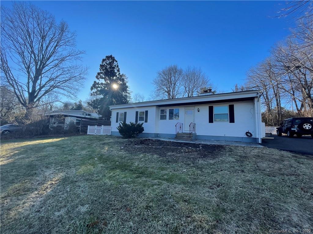 Foto principal - 33 Orchard Hill Rd