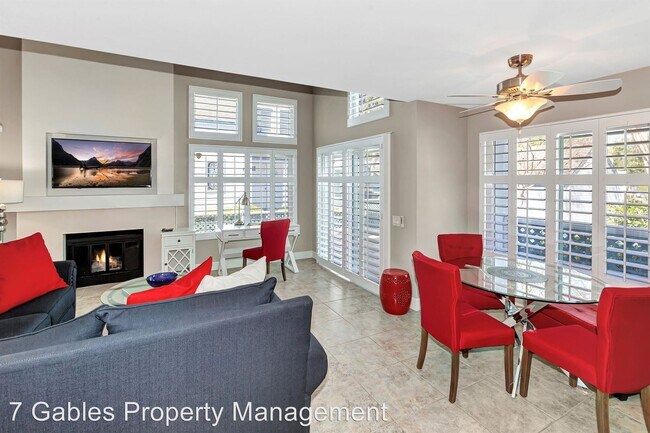 Building Photo - 2 br, 2.5 bath House - 45 Fallingstar