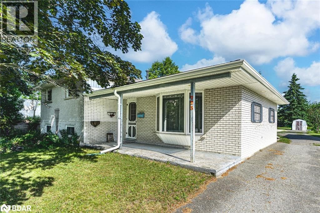 Photo principale - 223 Phillips St