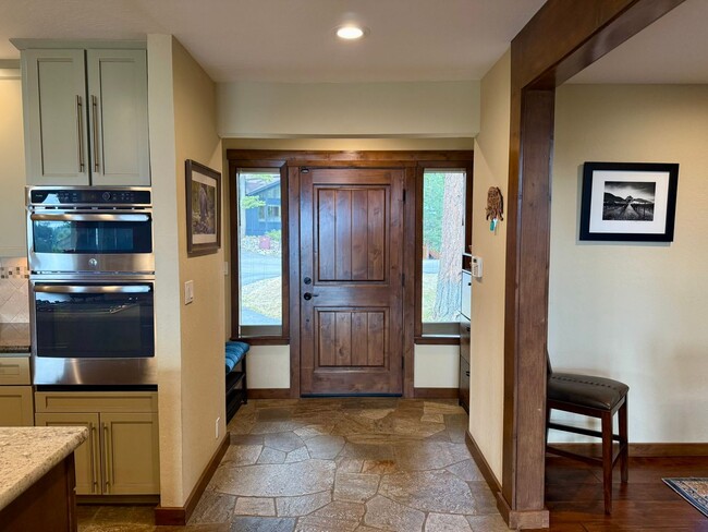 Building Photo - Stunning Lakeviews Throughout