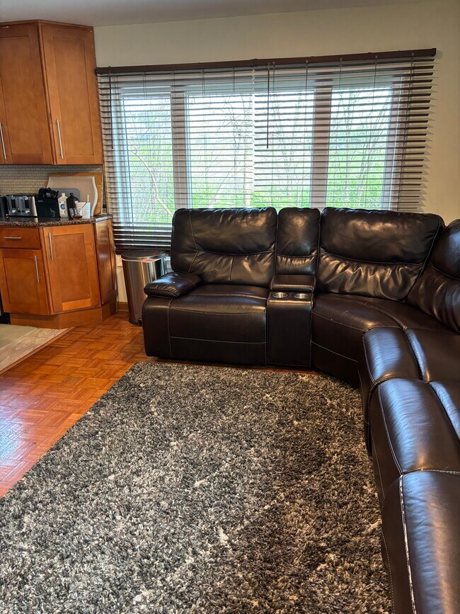 kitchen & living room - 9339 Banes St