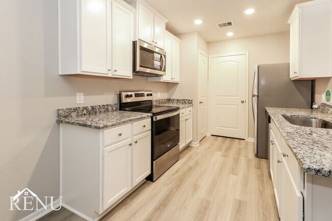 Foto del edificio - 25365 Cypress Bend Dr