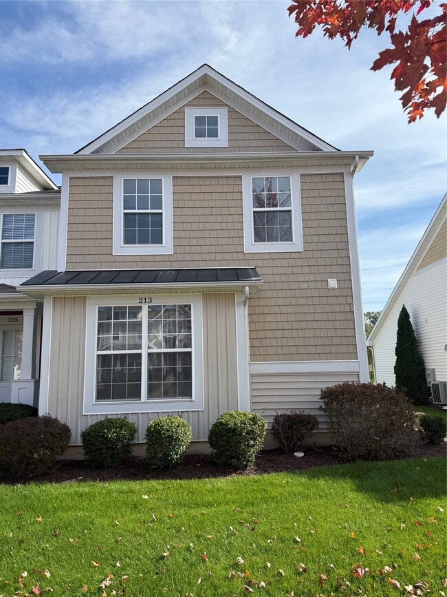 Building Photo - 213 Countryshire Dr