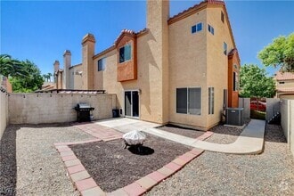 Building Photo - 1661 Cloister Ave