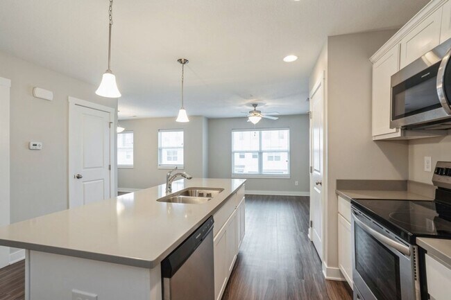 Foto del edificio - TERRIFIC LOCATION!!  2 Bedroom, 2 Bathroom Townhome in Ankeny