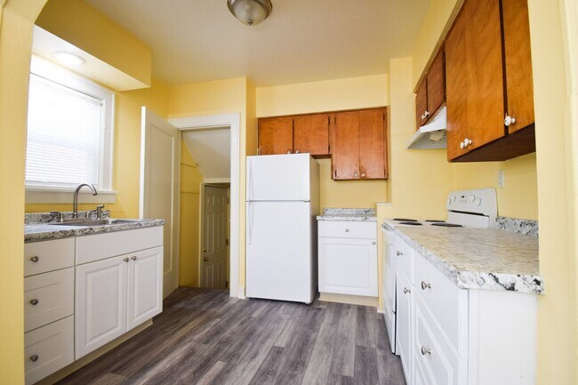 Foto del edificio - 5526 N Delaware Ave