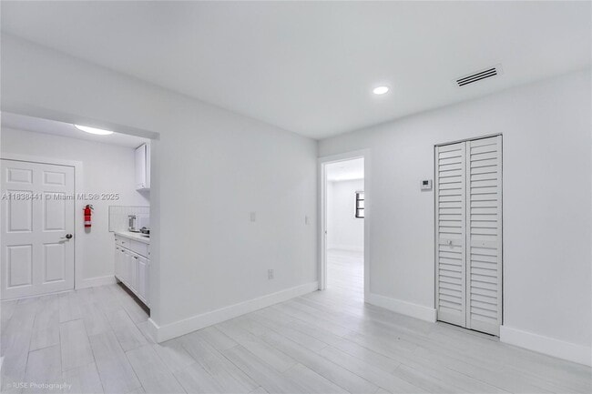 Building Photo - 3625 W 13th Ave