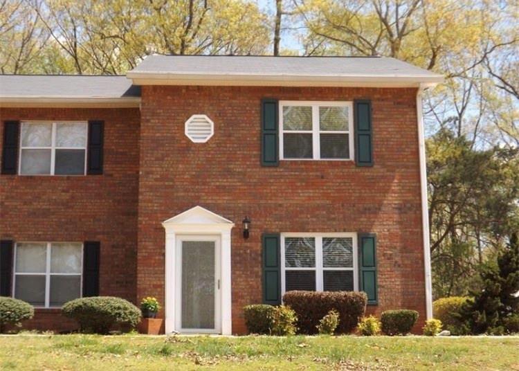 Foto principal - 4084 Hidden Hollow Dr