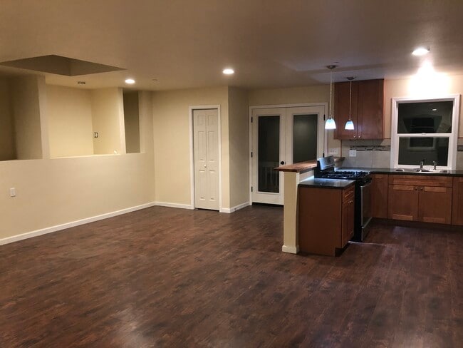 Building Photo - 30600 Loma Chiquita Rd
