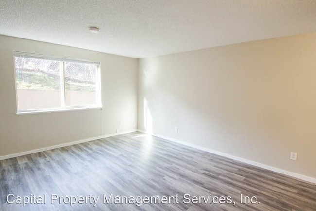 Foto del edificio - 3807-3811 SW Water Ave