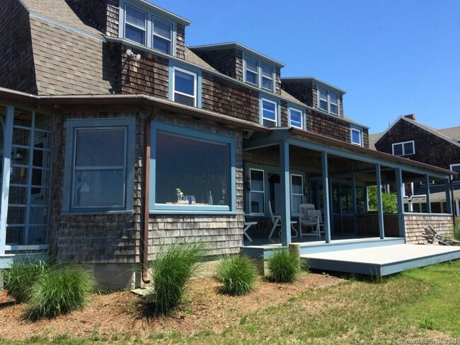 Foto del edificio - 143 Kingfisher Ln