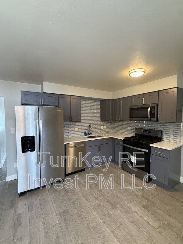 Foto del edificio - 14421 S Ravinia Ave