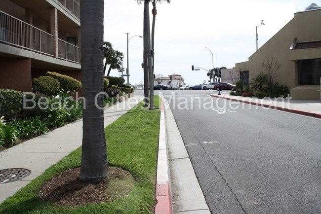 Building Photo - 201 Bay Shore Ave