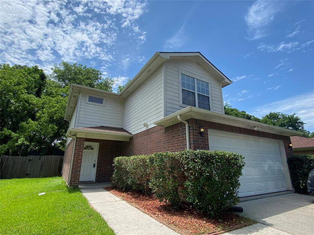 Primary Photo - 15907 Nutcracker Ct