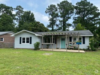 Building Photo - 5802 Anne Dr