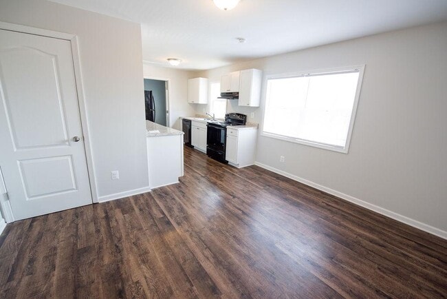Building Photo - 22880 Dement Ln