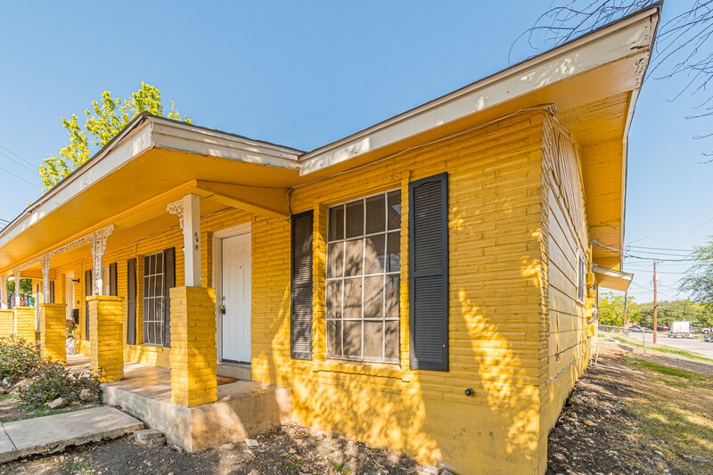 301 Babcock Rd, San Antonio, TX 78201 Condo for Rent in San Antonio