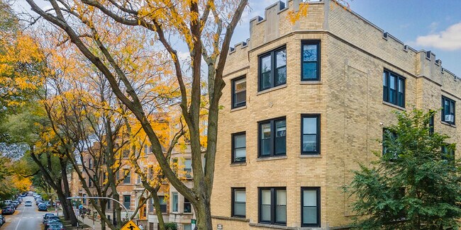 Foto del edificio - 648 W Roscoe St