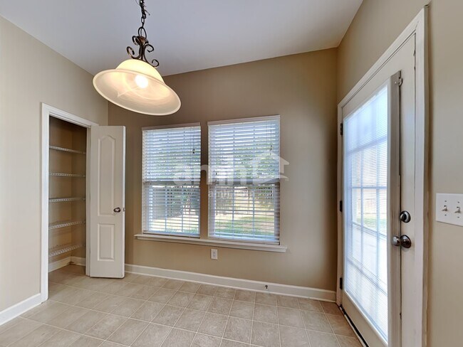 Building Photo - 117 Longford Drive
