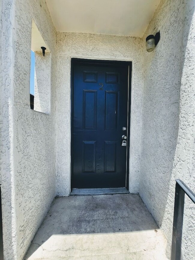 Photo - 1309 W Taylor St Apartment