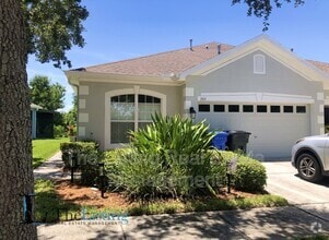 Building Photo - 7411 Surrey Wood Ln