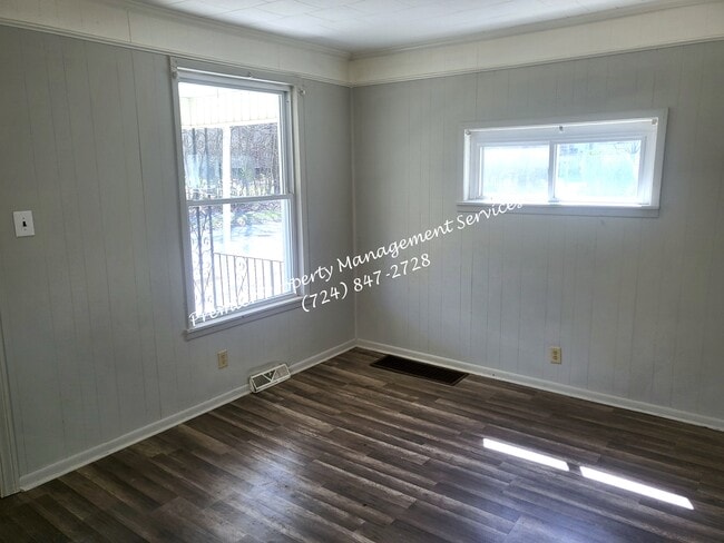 Building Photo - 509 Blaine St