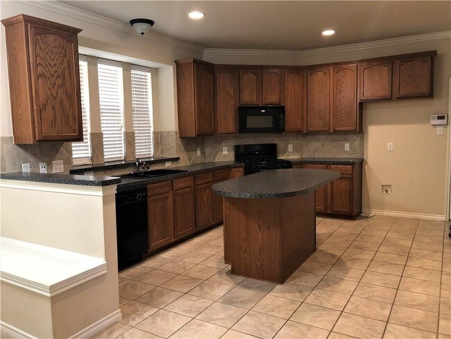 Foto del edificio - 1233 Appalachian Ln