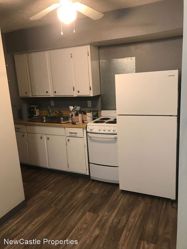 Foto del edificio - Studio, 1 bath House - 52 1/2 E Columbus St