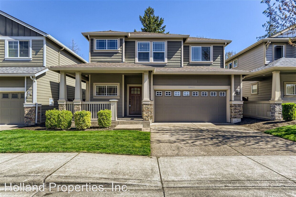 3 br, 2.5 bath House 20053 SW Mohican St House Rental in Aloha, OR