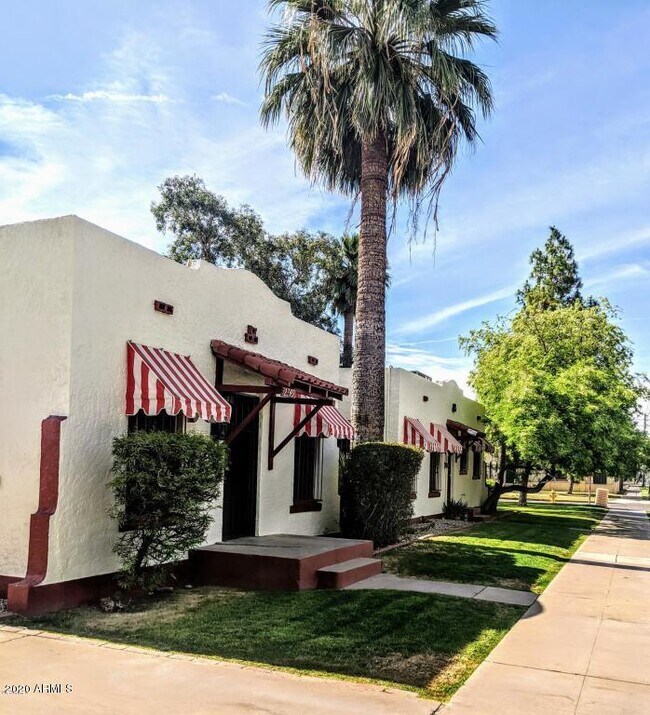 Building Photo - 78 W Vernon Ave