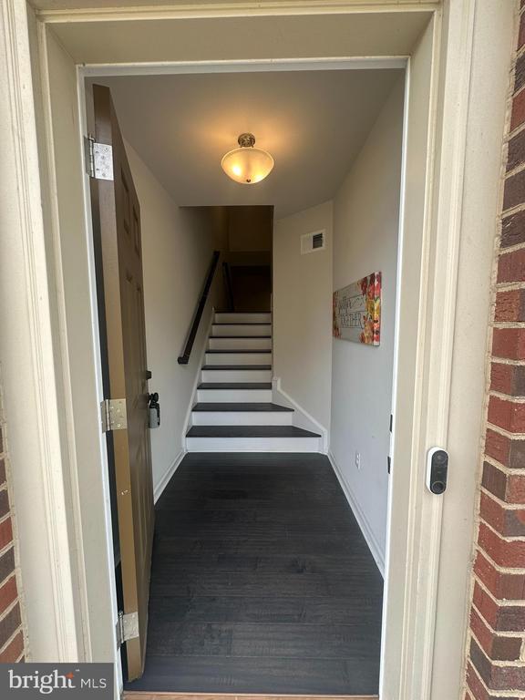 Foto del edificio - 10402 Steeplechase Run Ln