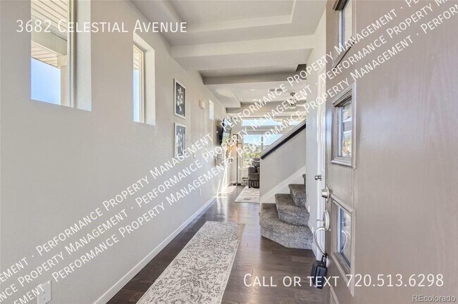Building Photo - Beautiful 3-bedroom in Meadows