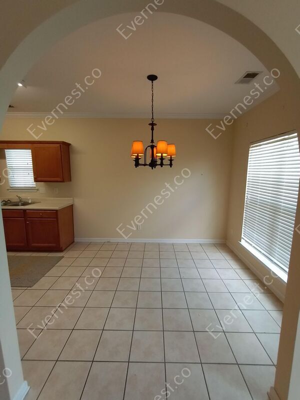 Building Photo - 119 High Ridge Trce