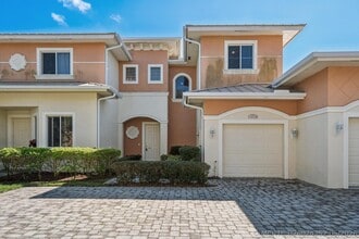 Building Photo - 2584 Stockbridge Square SW