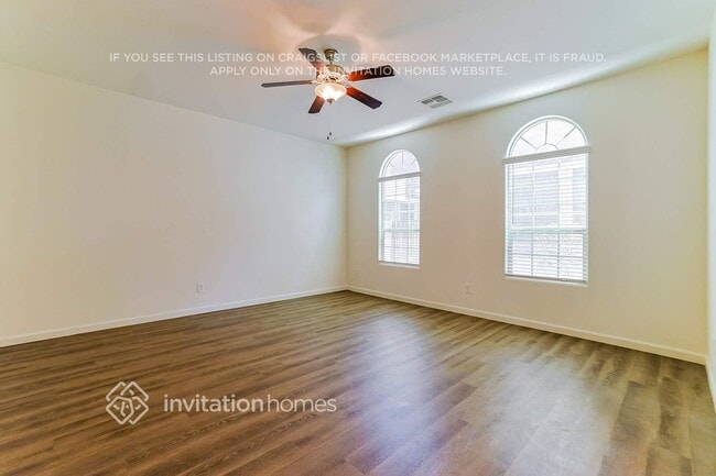 Building Photo - 3367 E Constitution Dr