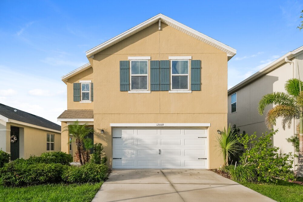 Foto principal - 12009 Suburban Sunrise St