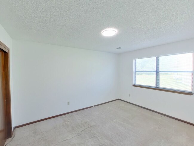 Foto del edificio - 117 N Brunswick St