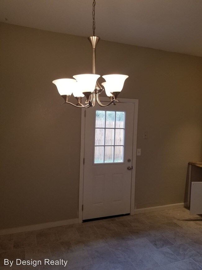 Foto del edificio - 2 br, 1 bath House - 247 E Calle Arizona