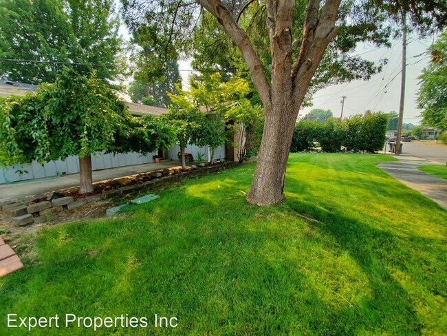 Building Photo - 2 br, 1 bath House - 1610 Serenity Drive