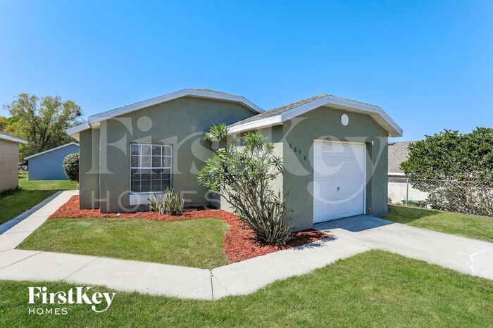 Foto principal - 6536 Viewpoint Ct