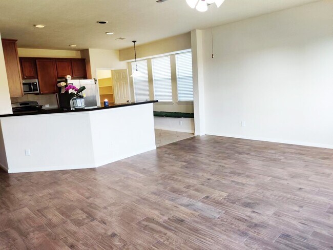 Building Photo - 3922 Camden Fields Ln