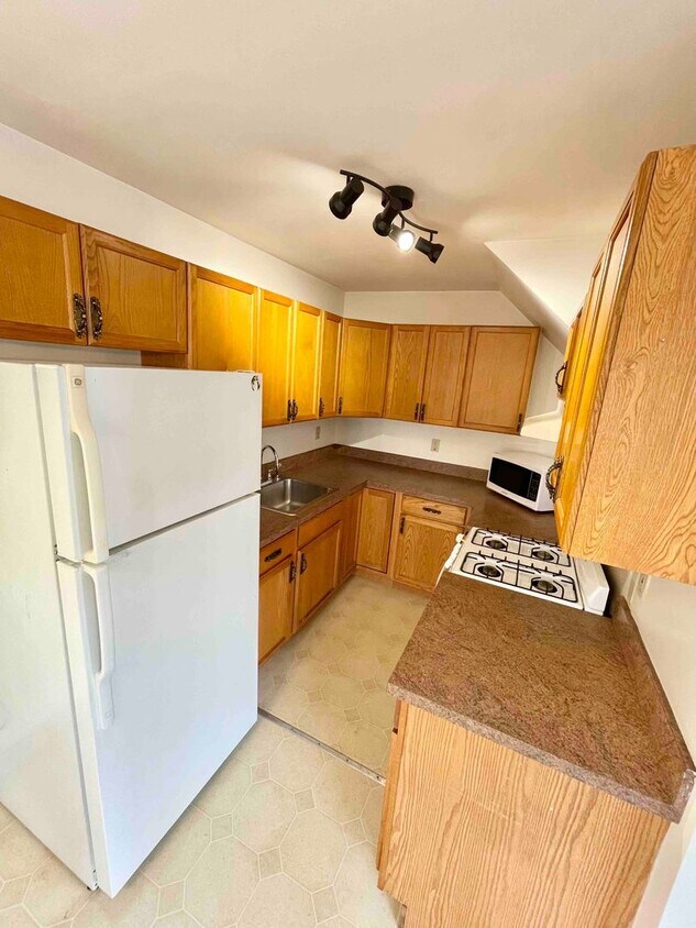 Foto principal - 1324-28 W Nedro Ave