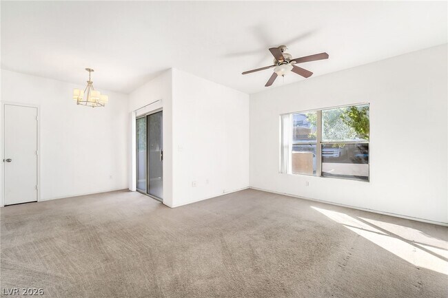 Building Photo - 45 Maleena Mesa St