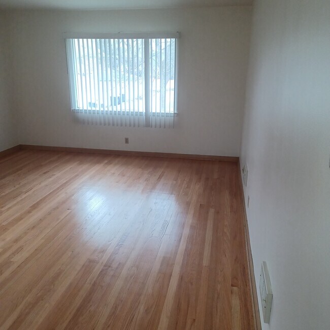 Foto del edificio - 2172 S 66th St