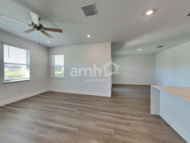 Foto del edificio - 2012 29th St W